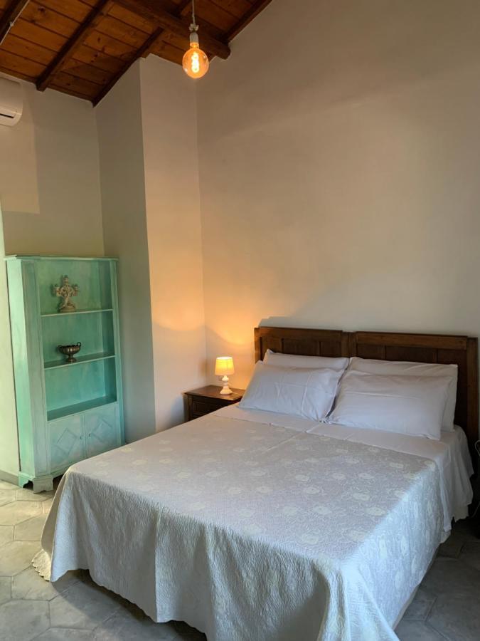 Corte Boero Bed&Breakfast Capoterra Bagian luar foto