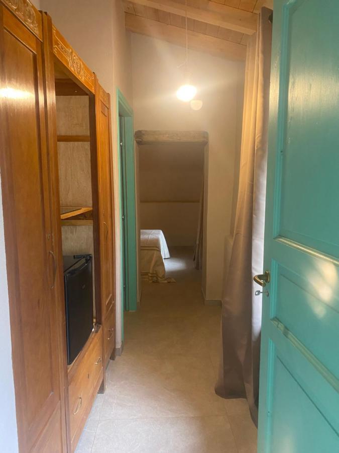Corte Boero Bed&Breakfast Capoterra Bagian luar foto