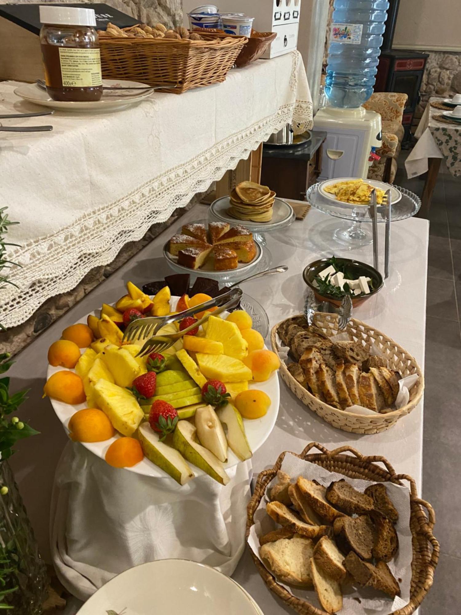 Corte Boero Bed&Breakfast Capoterra Bagian luar foto