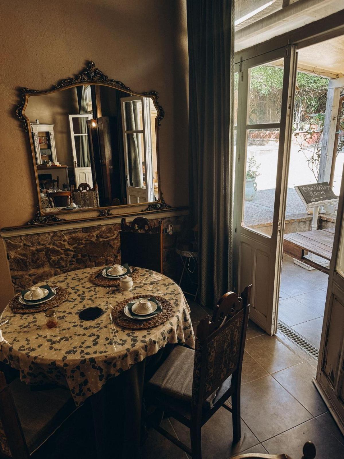 Corte Boero Bed&Breakfast Capoterra Bagian luar foto